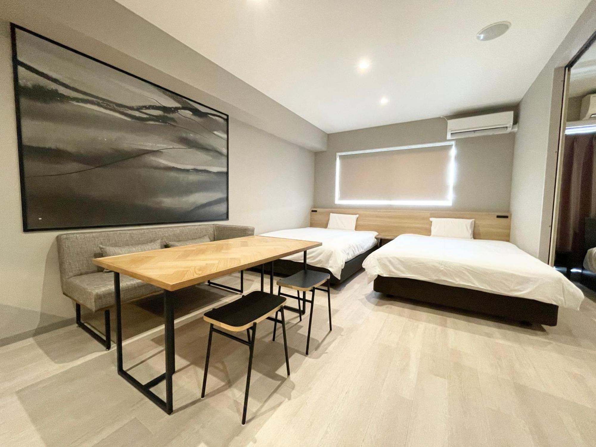 Comforts81 Shinsaibashi Ōsaka Extérieur photo