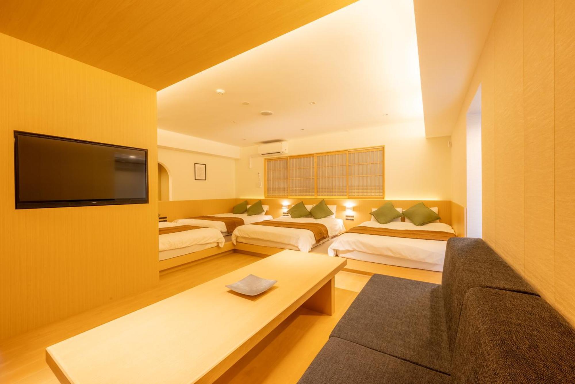Comforts81 Shinsaibashi Ōsaka Extérieur photo